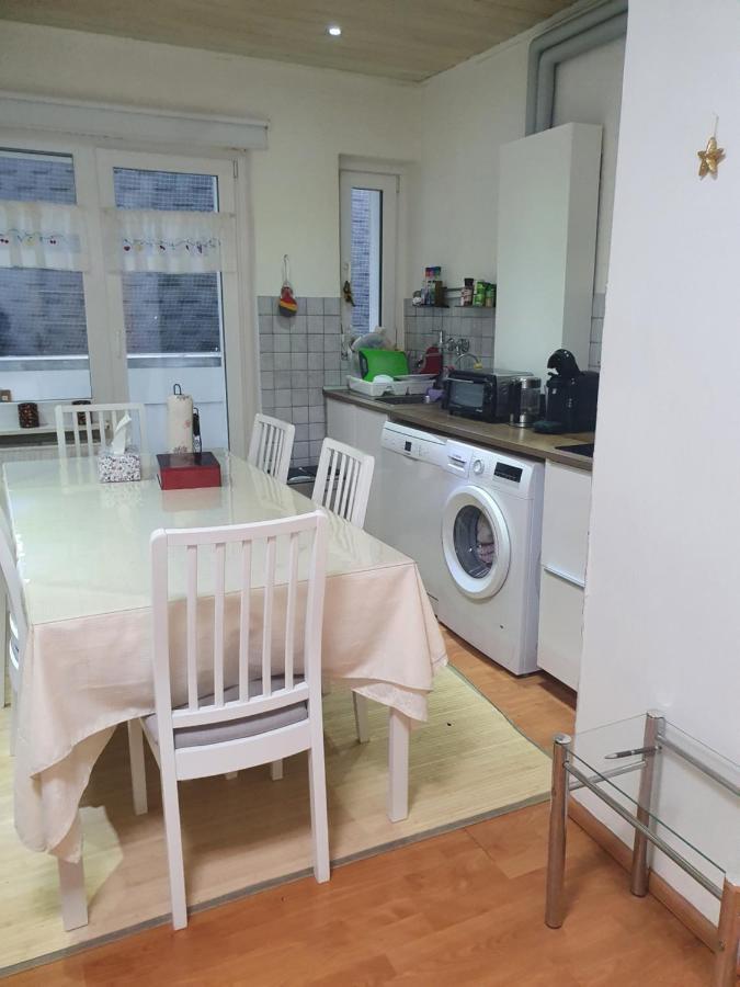 Nice Apartment Duesseldorf Central Bagian luar foto